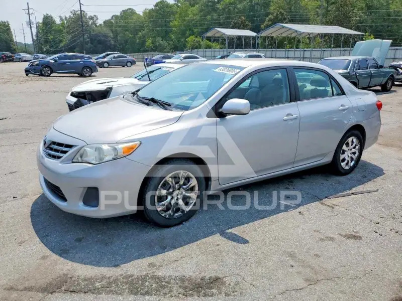 2013 Toyota COROLLA photo