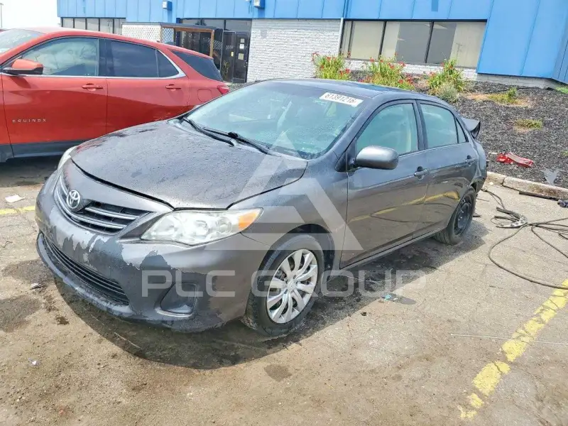 2013 Toyota COROLLA photo