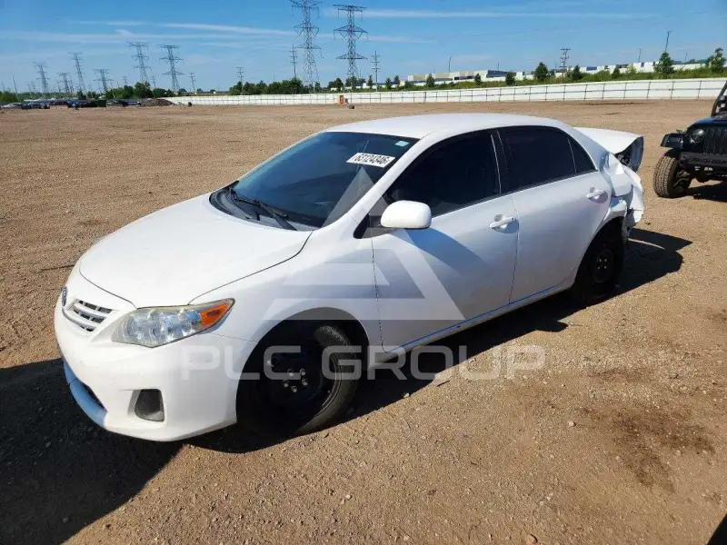 2013 Toyota COROLLA photo