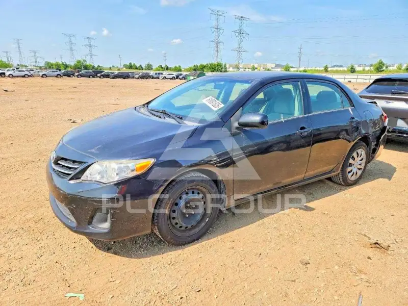 2013 Toyota COROLLA photo