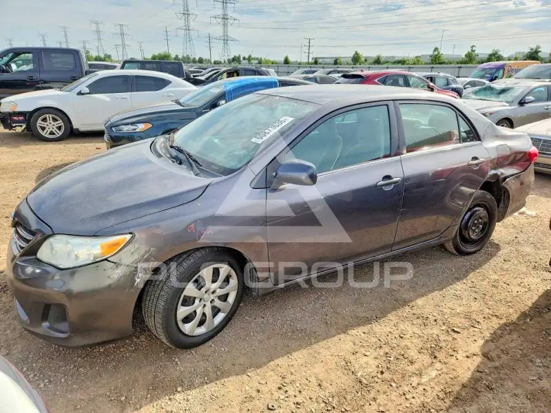 2013 Toyota COROLLA photo