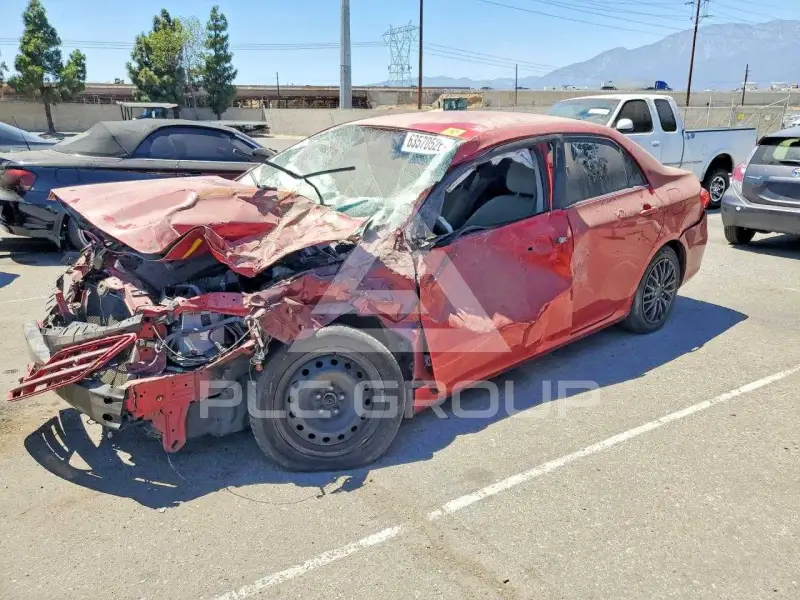 2013 Toyota COROLLA photo