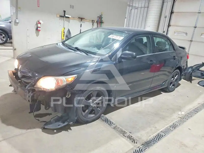 2013 Toyota COROLLA photo
