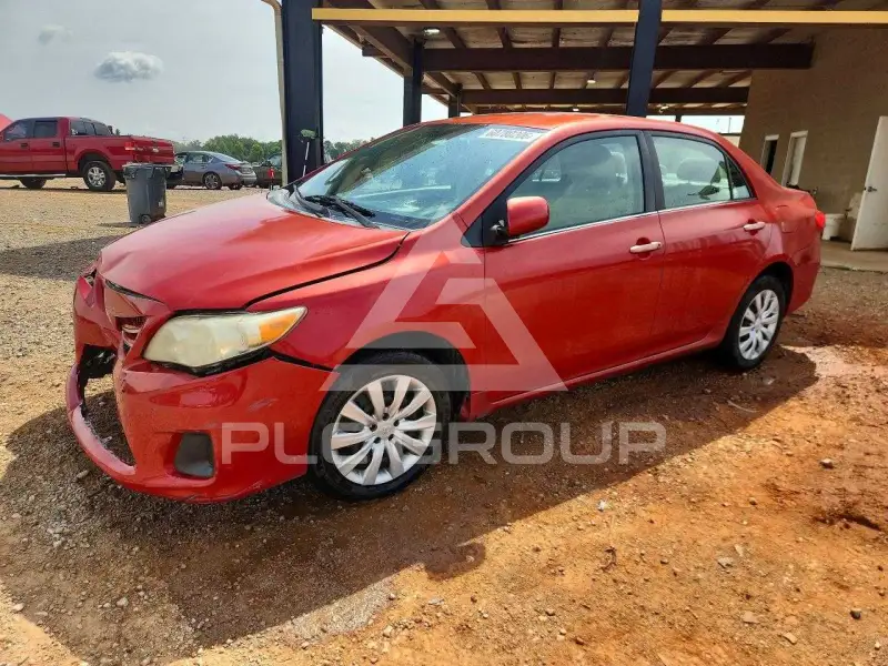 2013 Toyota COROLLA photo