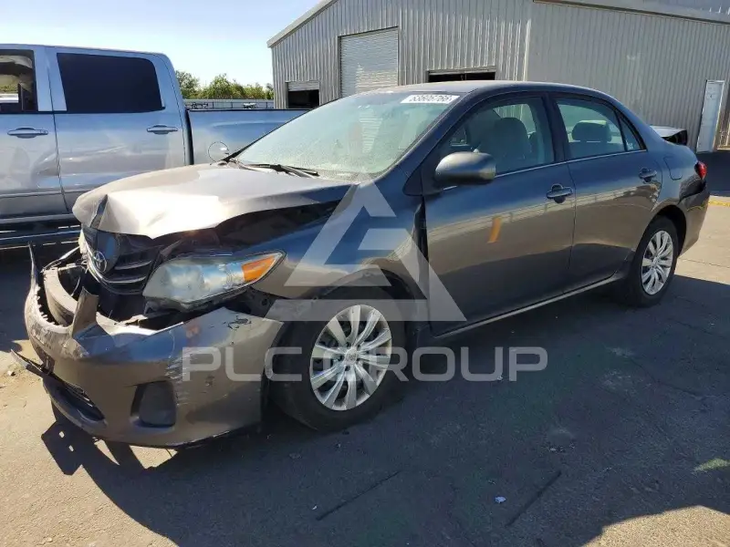 2013 Toyota COROLLA photo