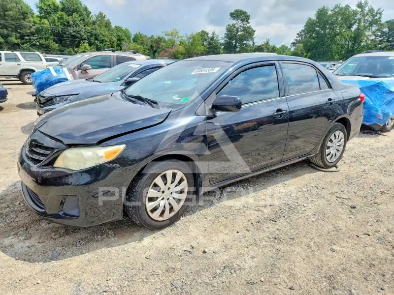 2013 Toyota COROLLA фото