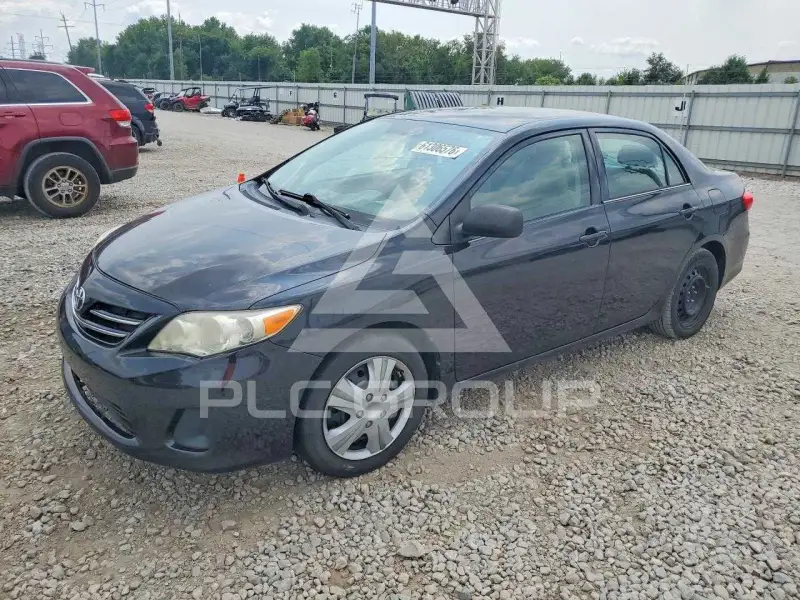 2013 Toyota COROLLA photo