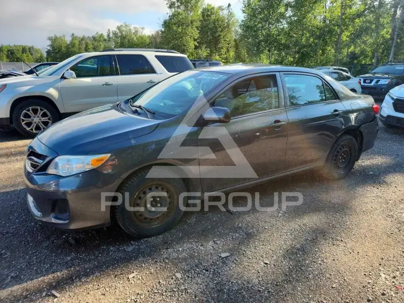 2013 Toyota COROLLA photo