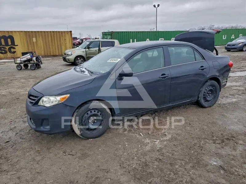 2013 Toyota COROLLA photo