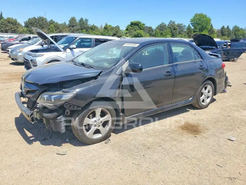 2013 Toyota COROLLA photo