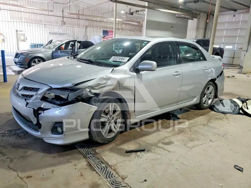 2013 Toyota COROLLA photo