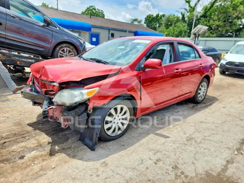 2013 Toyota COROLLA photo