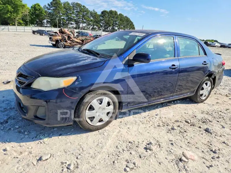 2013 Toyota COROLLA photo
