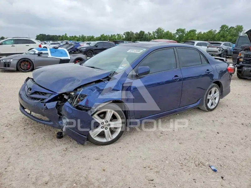 2013 Toyota COROLLA photo