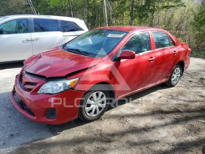 2013 Toyota COROLLA фото