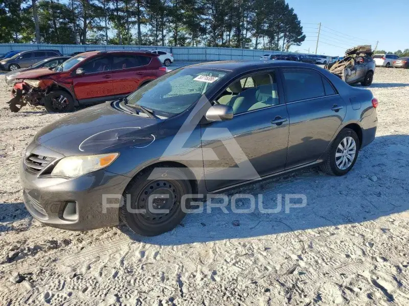 2013 Toyota COROLLA photo