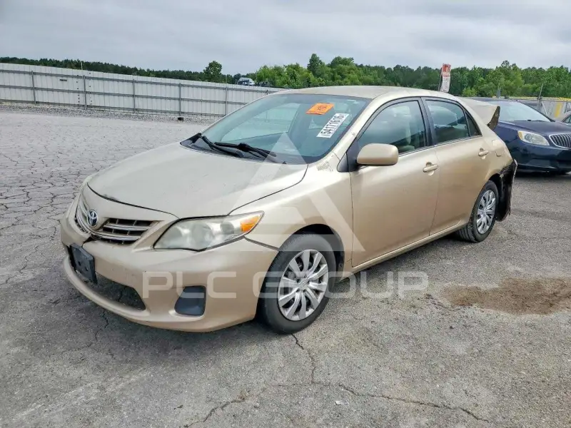 2013 Toyota COROLLA photo