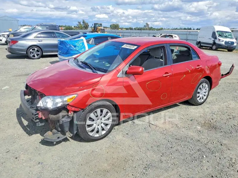 2013 Toyota COROLLA photo