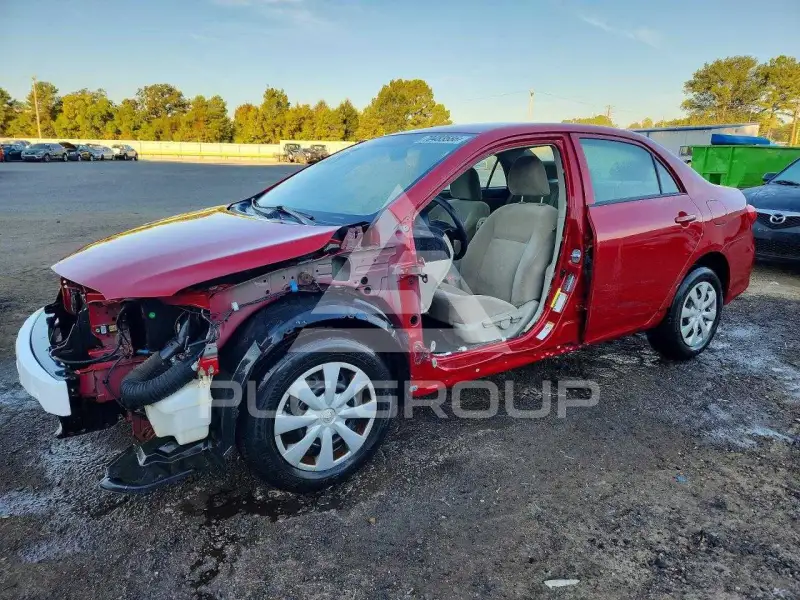 2013 Toyota COROLLA photo
