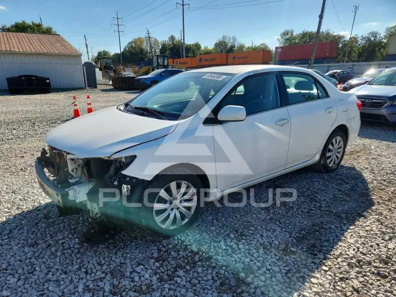 2013 Toyota COROLLA photo
