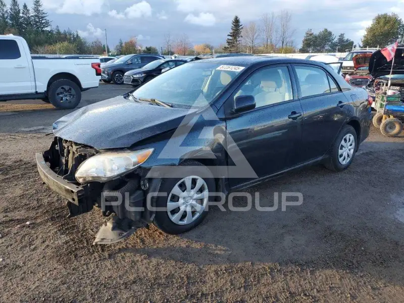 2013 Toyota COROLLA photo