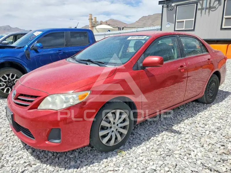 2013 Toyota COROLLA фото