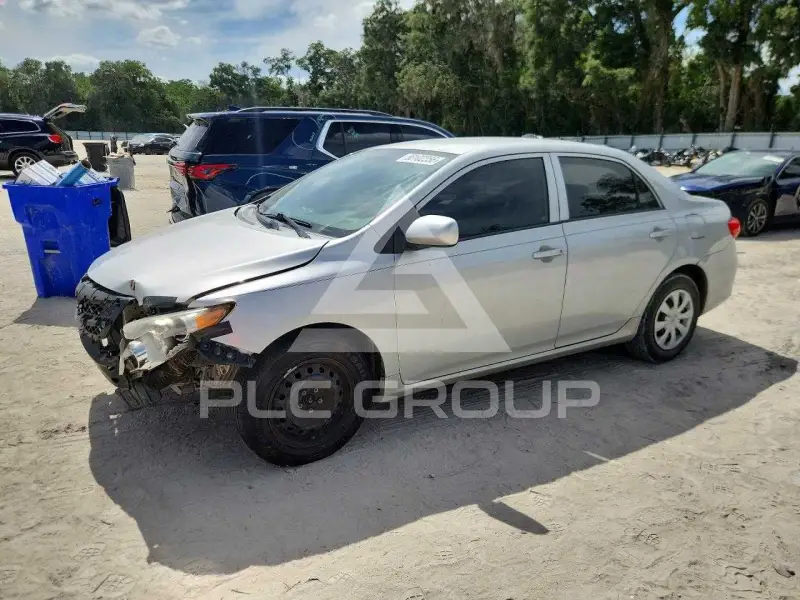 2013 Toyota COROLLA photo