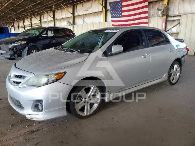 2013 Toyota COROLLA photo