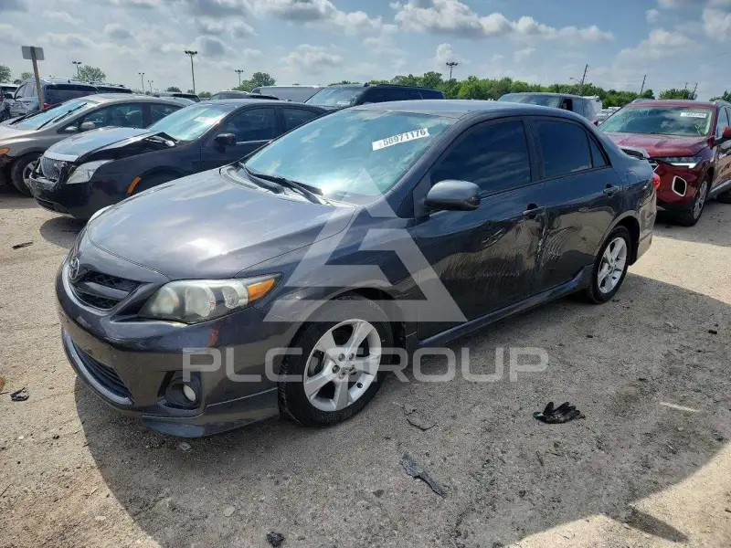 2013 Toyota COROLLA photo