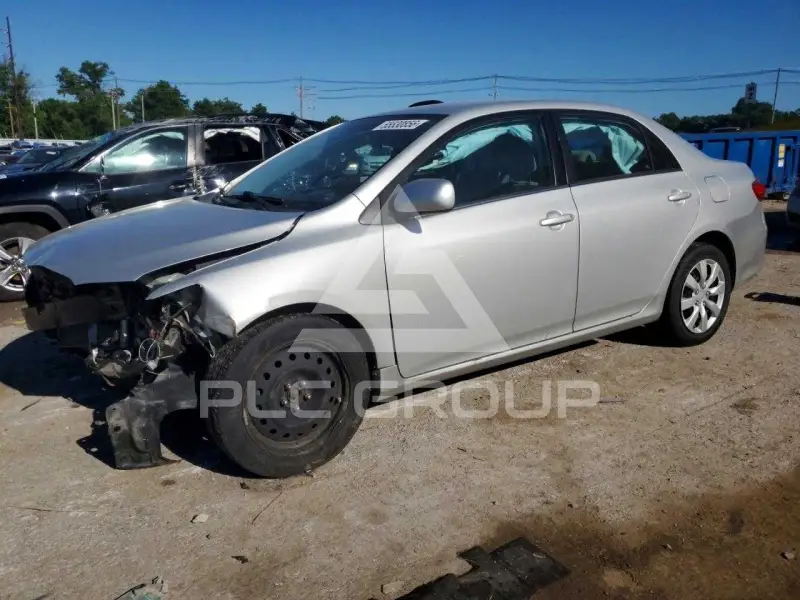 2013 Toyota COROLLA photo