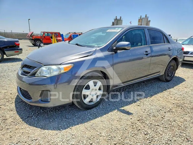 2013 Toyota COROLLA photo