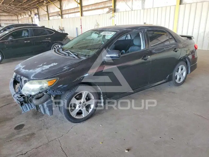 2013 Toyota COROLLA photo