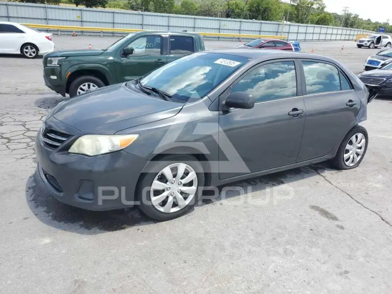 2013 Toyota COROLLA photo