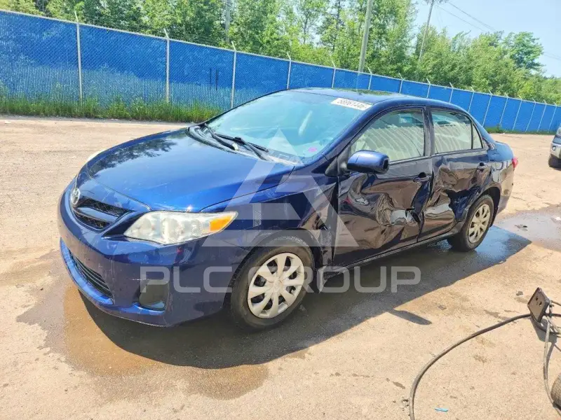 2013 Toyota COROLLA photo
