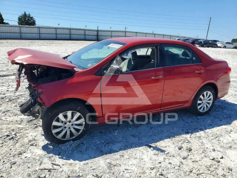 2013 Toyota COROLLA photo