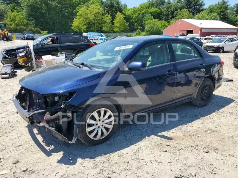 2013 Toyota COROLLA photo
