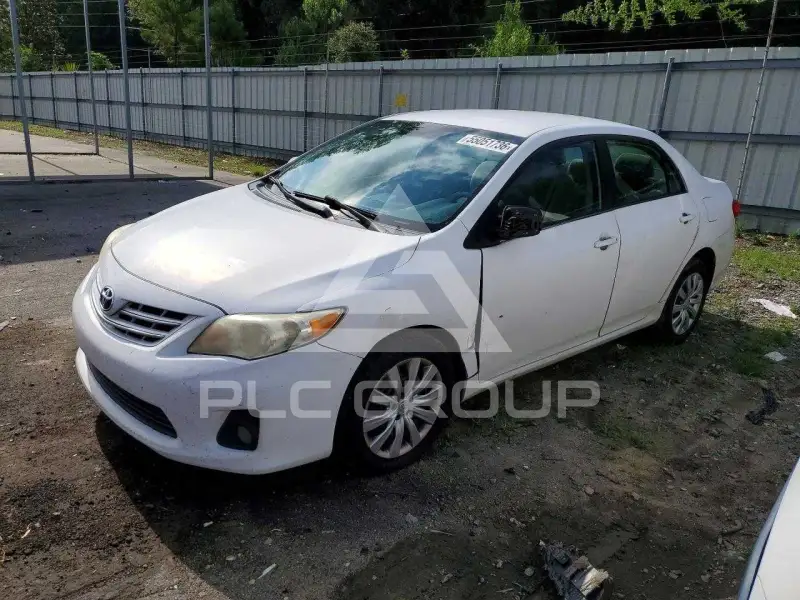 2013 Toyota COROLLA photo