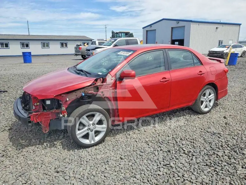 2013 Toyota COROLLA photo