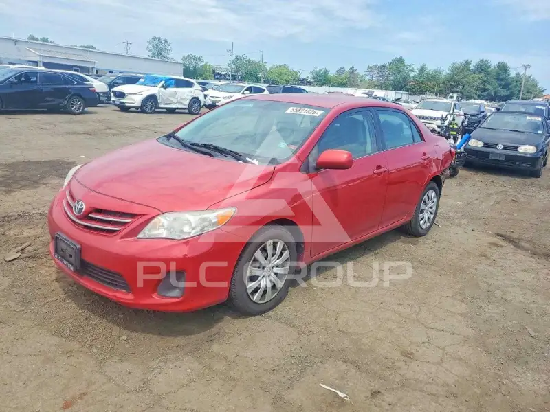 2013 Toyota COROLLA фото