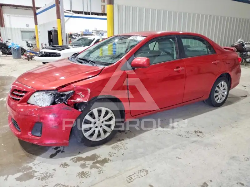 2013 Toyota COROLLA photo