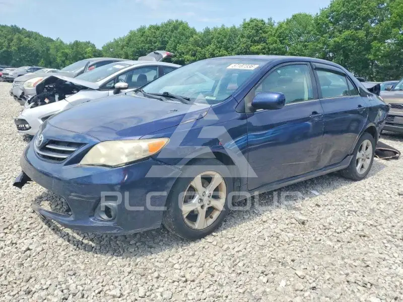 2013 Toyota COROLLA photo