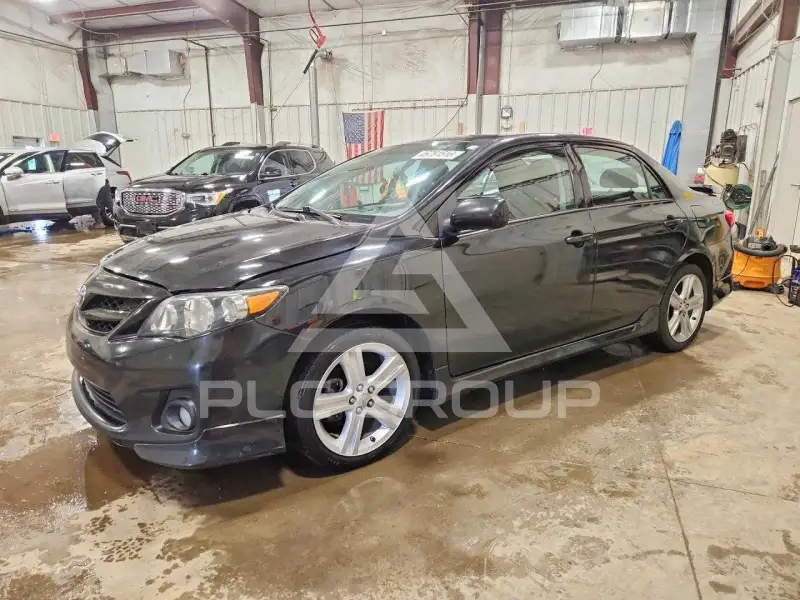 2013 Toyota COROLLA photo
