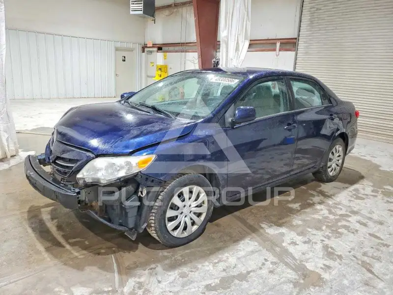2013 Toyota COROLLA photo