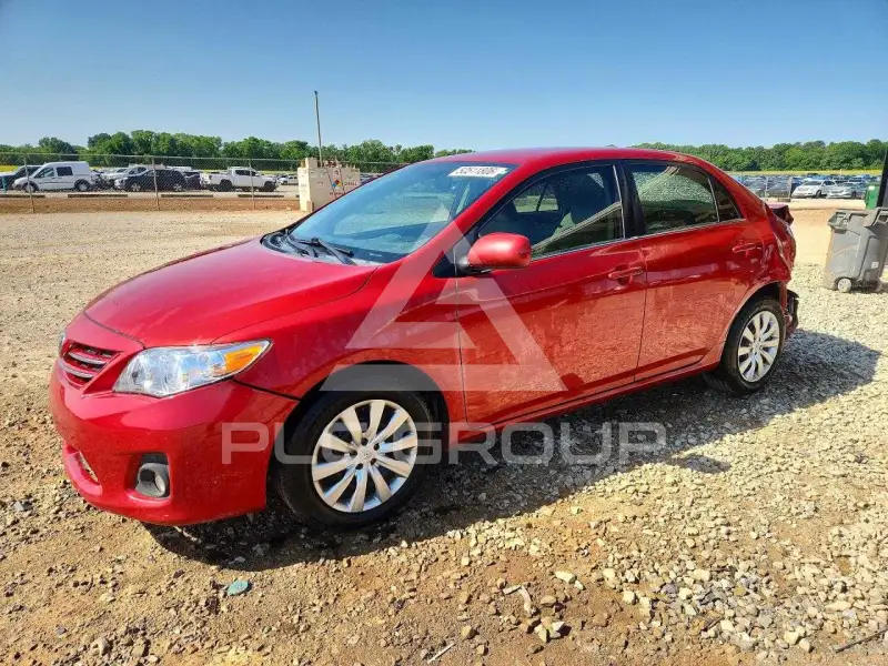 2013 Toyota COROLLA фото