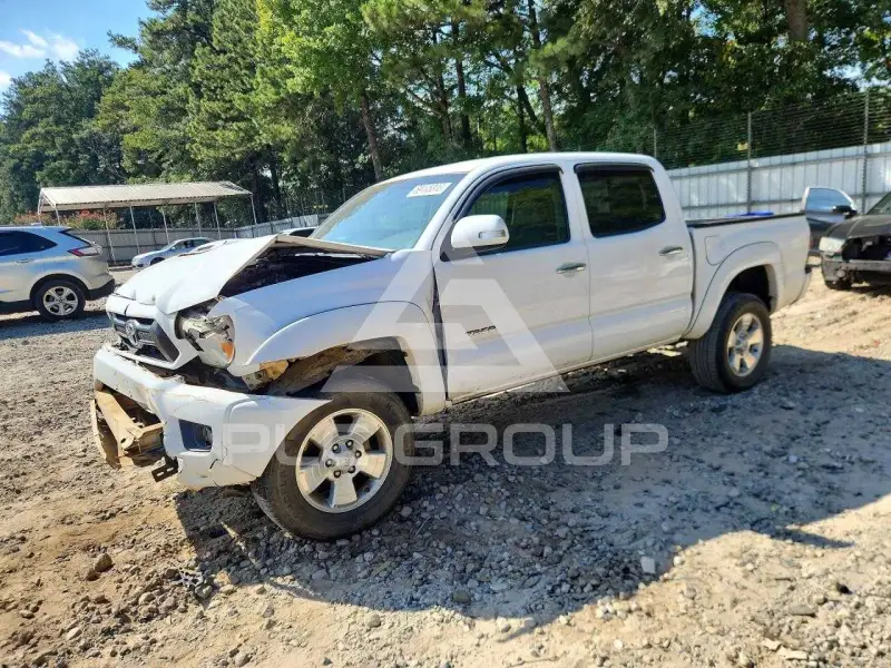 2013 Toyota TACOMA photo