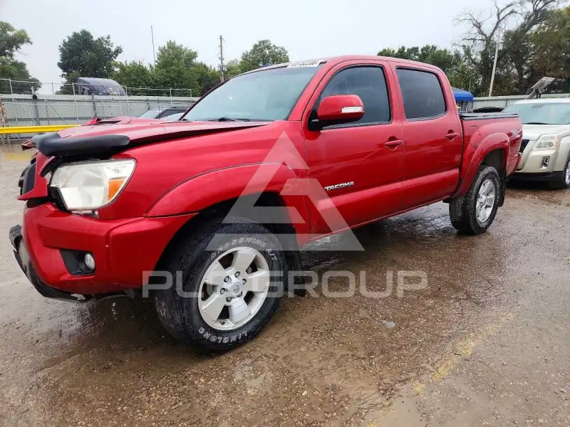 2013 Toyota TACOMA photo