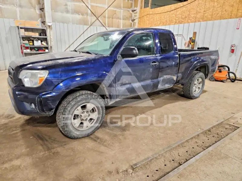 2013 Toyota TACOMA photo