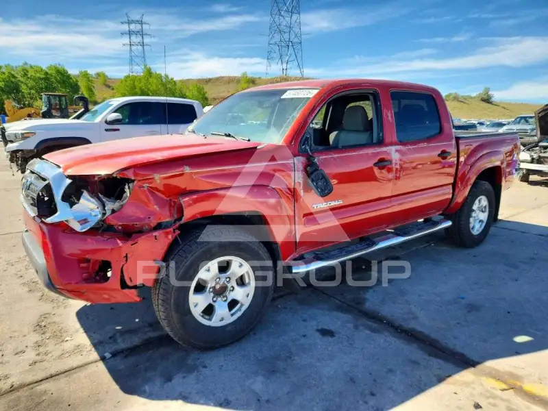 2013 Toyota TACOMA photo