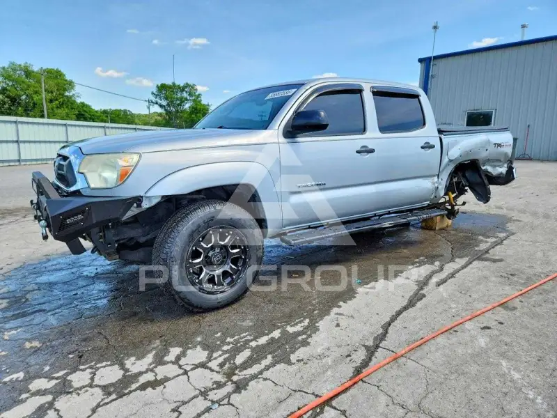 2013 Toyota TACOMA photo