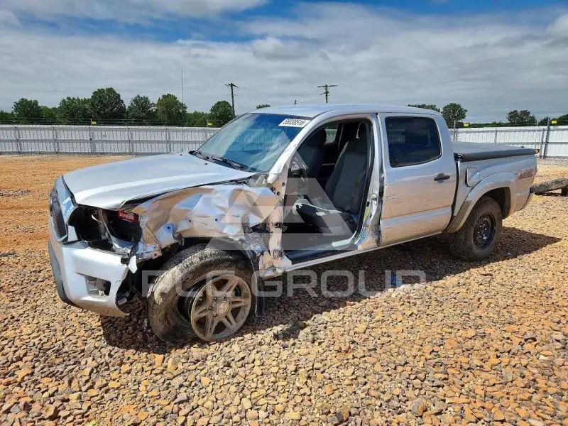 2013 Toyota TACOMA photo